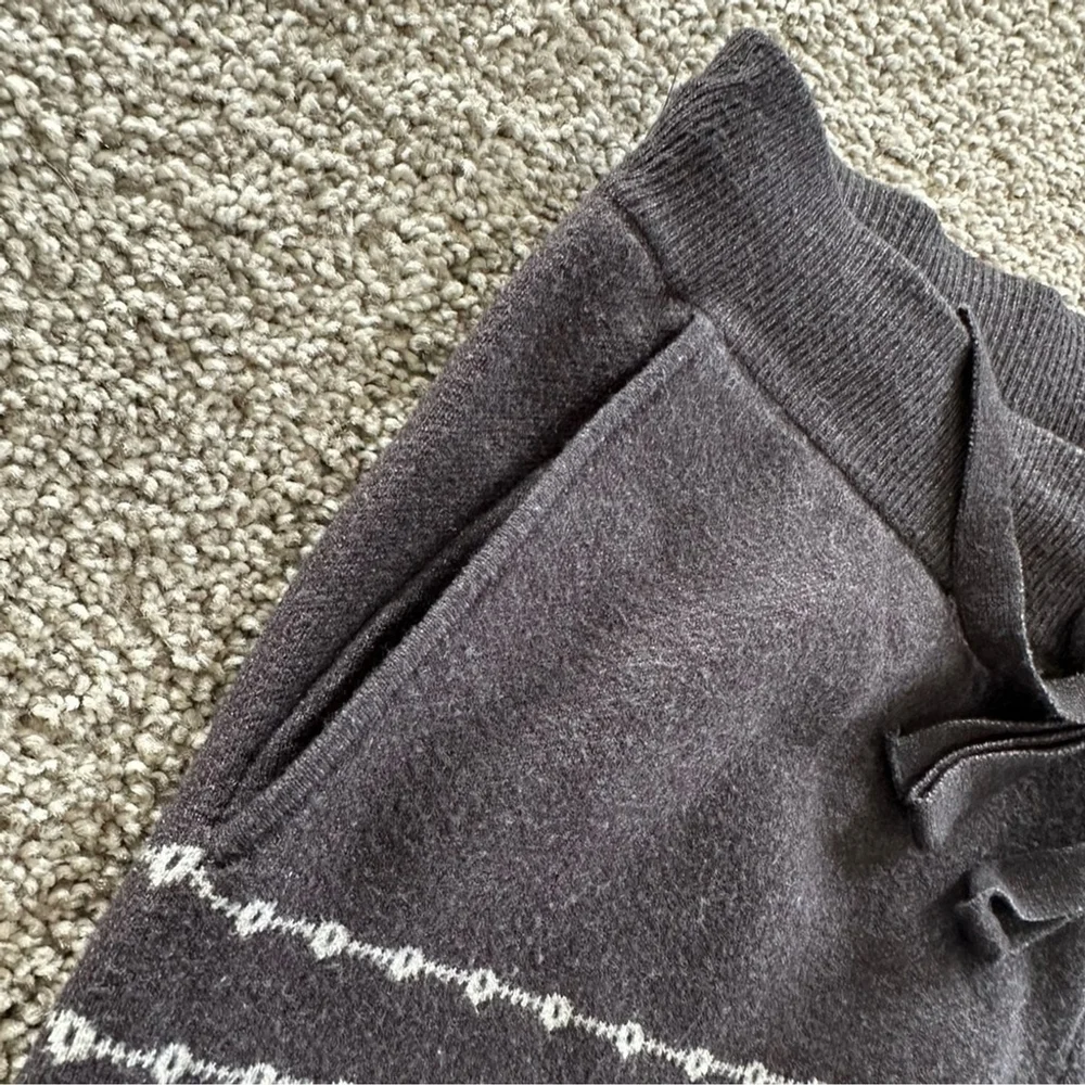 Joie Geometric Print Knit Joggers Sweatpants Grey Size Small Loungewear - Picture 6 of 13